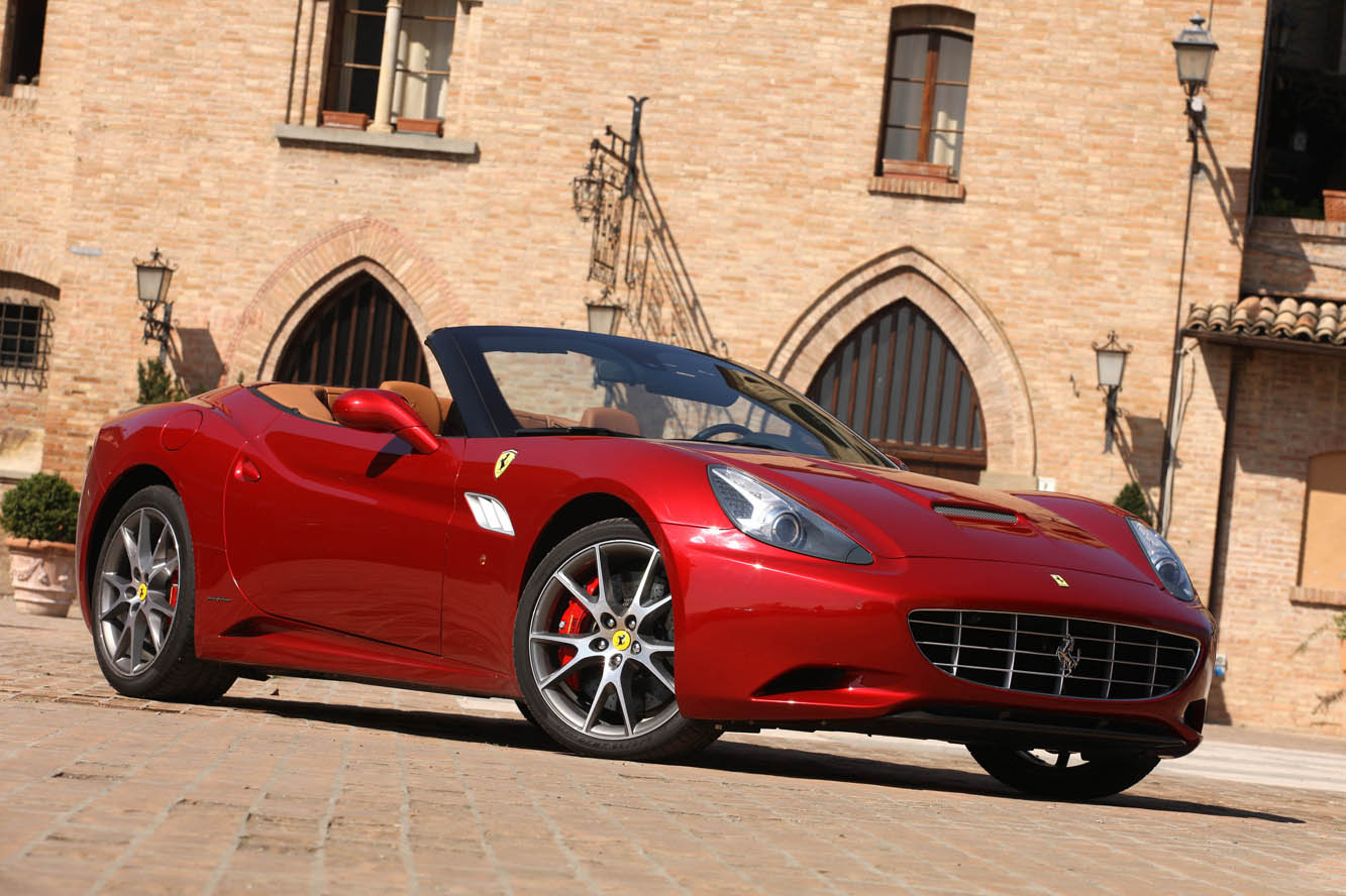 Tuning de alta calidad Ferrari California 4.3 V8  490hp