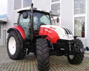 高品质的调音过滤器 Steyr Tractor 6100 series 6135 CVT  140hp