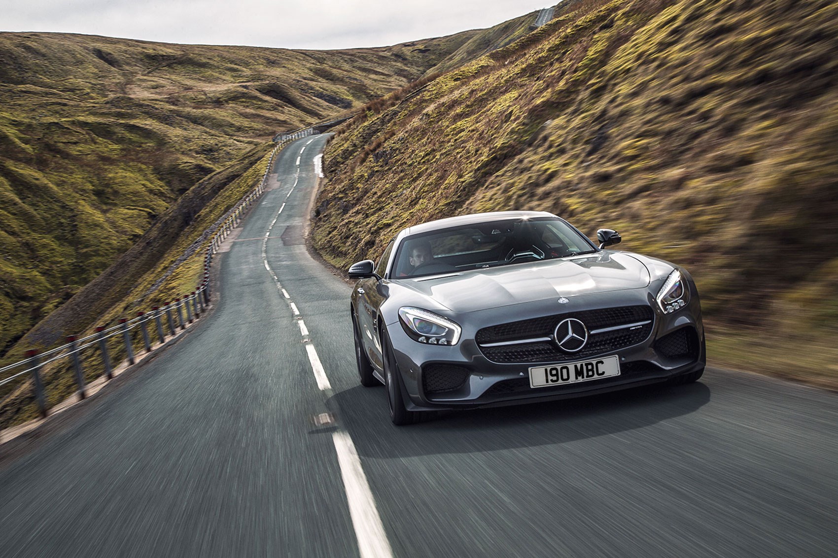 Alta qualidade tuning fil Mercedes-Benz AMG GT Coupé / Roadster AMG GT  462hp