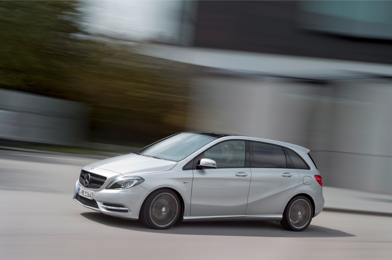 Tuning de alta calidad Mercedes-Benz B 200 CDI (2100cc) 2018 Up 136hp