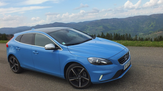 Fichiers Tuning Haute Qualité Volvo V40 / V40 Cross Country 1.6 T2 120hp