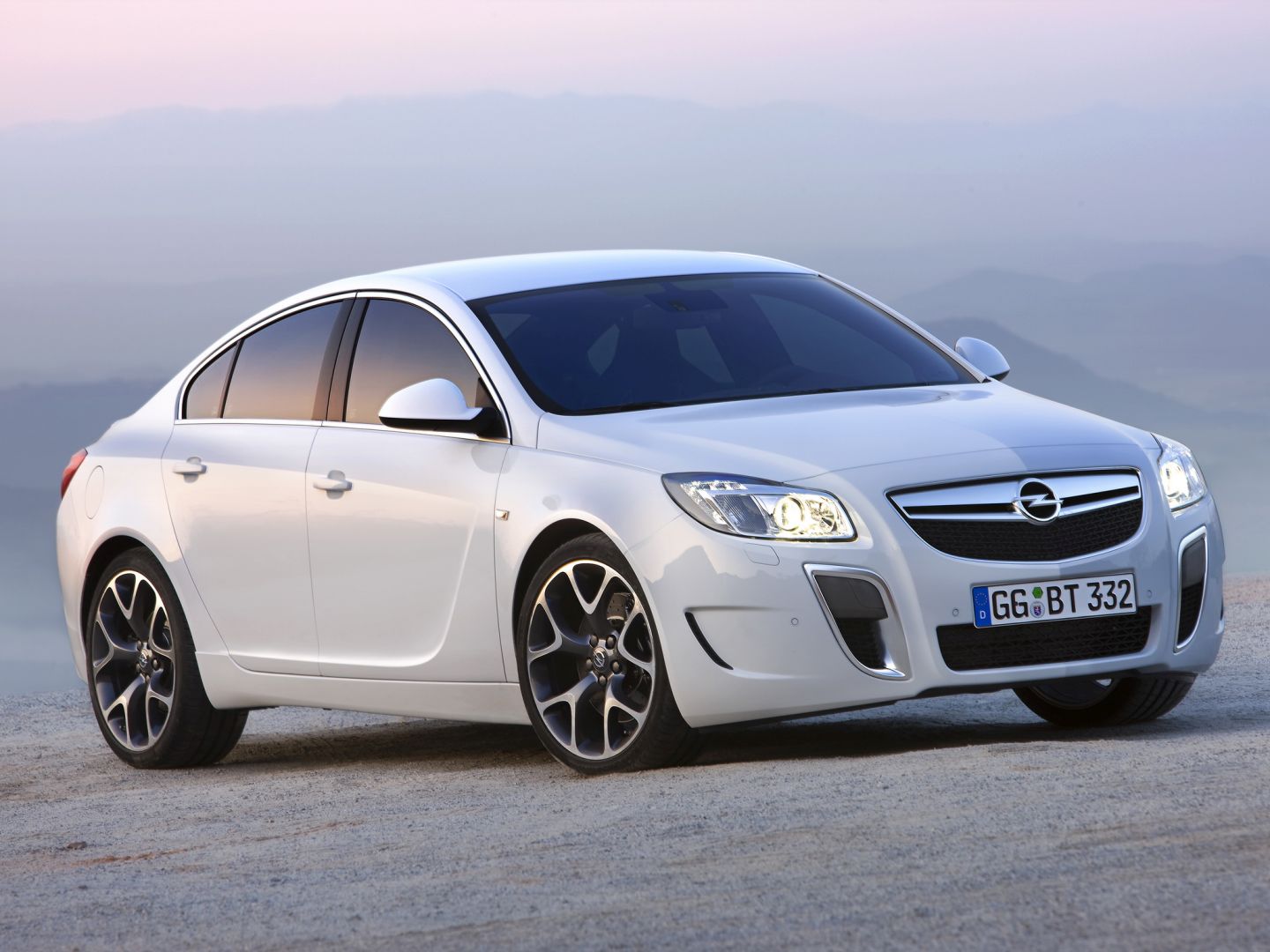 高品质的调音过滤器 Opel Insignia 2.8 V6 Turbo 260hp