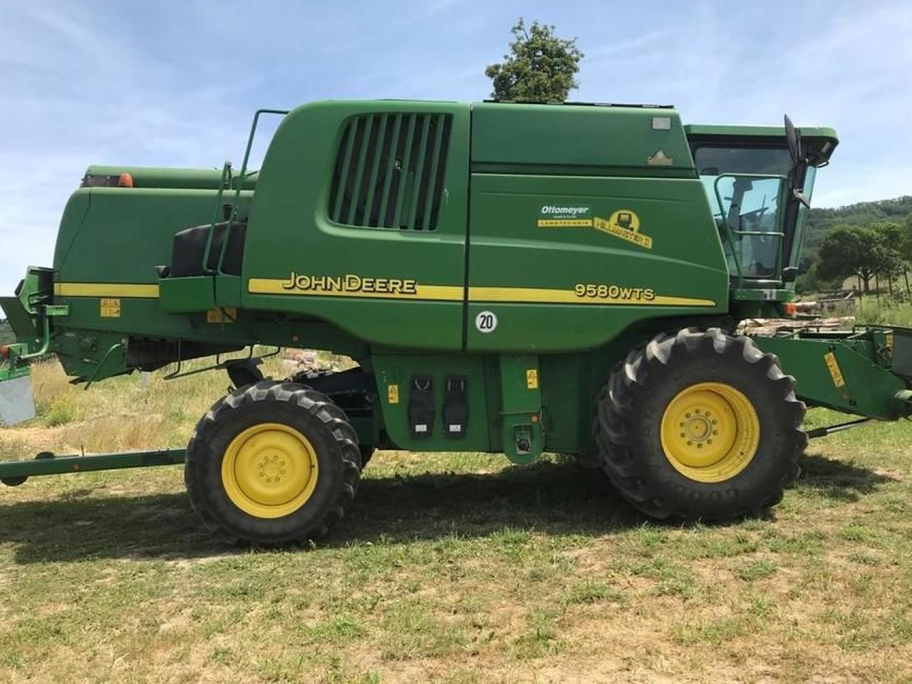 Fichiers Tuning Haute Qualité John Deere Tractor WTS 9580 8.1 V6 251hp