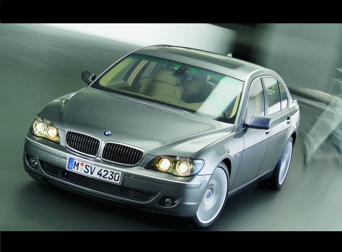 Yüksek kaliteli ayarlama fil BMW 7 serie 730D  231hp