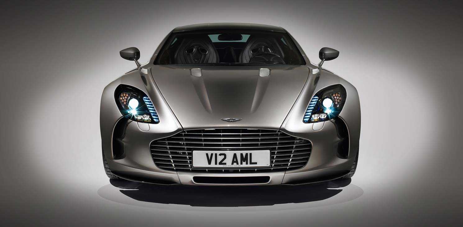 Yüksek kaliteli ayarlama fil Aston Martin One-77 7.3 V12  750hp
