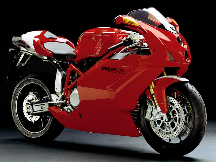 Tuning de alta calidad Ducati Superbike 749 R  117hp