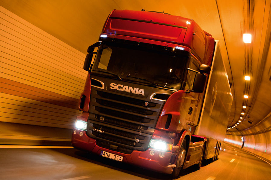 Yüksek kaliteli ayarlama fil Scania V8 16 L. EURO 5 500hp