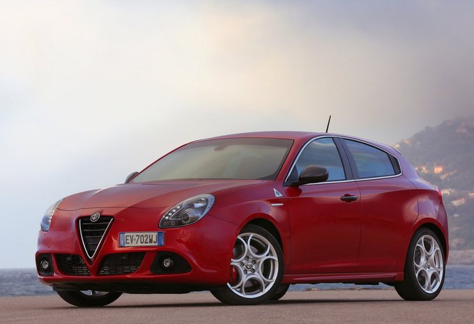 Yüksek kaliteli ayarlama fil Alfa Romeo Giulietta 1.4 Turbo 105hp